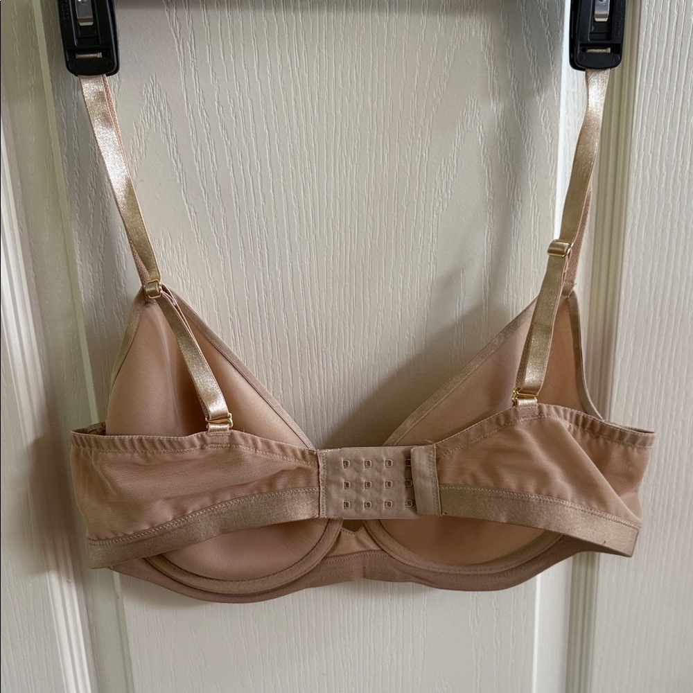 Soma Tan Underwire Bra. Size 36DD - Picture 3 of 5